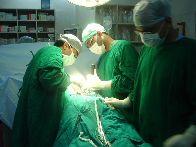 Spine Specialist Doctors in Mumbai